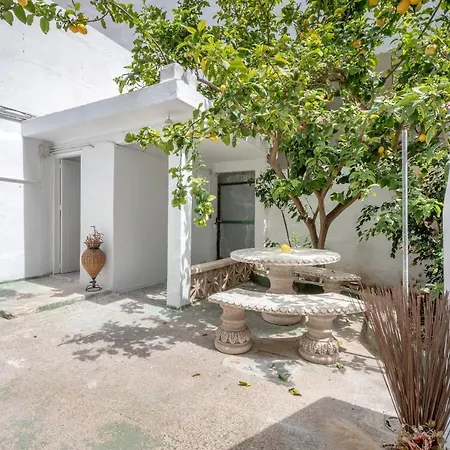 Nafeti Holiday home *